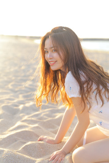 妈妈先是拒绝后是迎合的句子