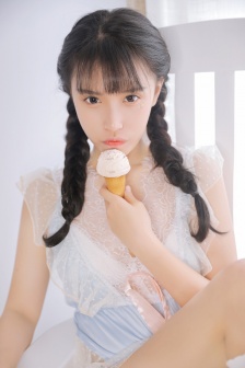 漂亮的女邻居2